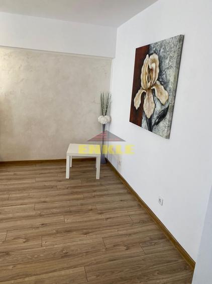 De vanzare apartament cu 2 camere decomandat, Ultracentral.