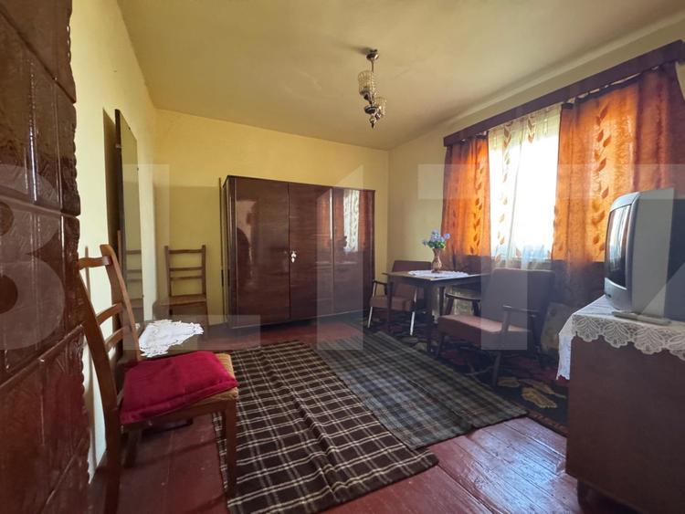 Casă din cărămidă, 54 mp, teren 466 mp, zona Stefan cel Mare