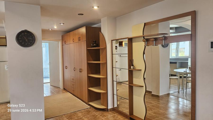 Apartament de inchiriat, 3 camere, 70mp, str.Tilisca, V.Aurie!