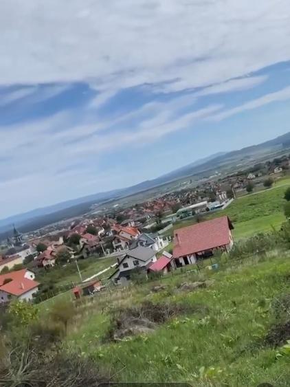Teren intravilan 1200 mp Reghin cu deschidere de 21 m