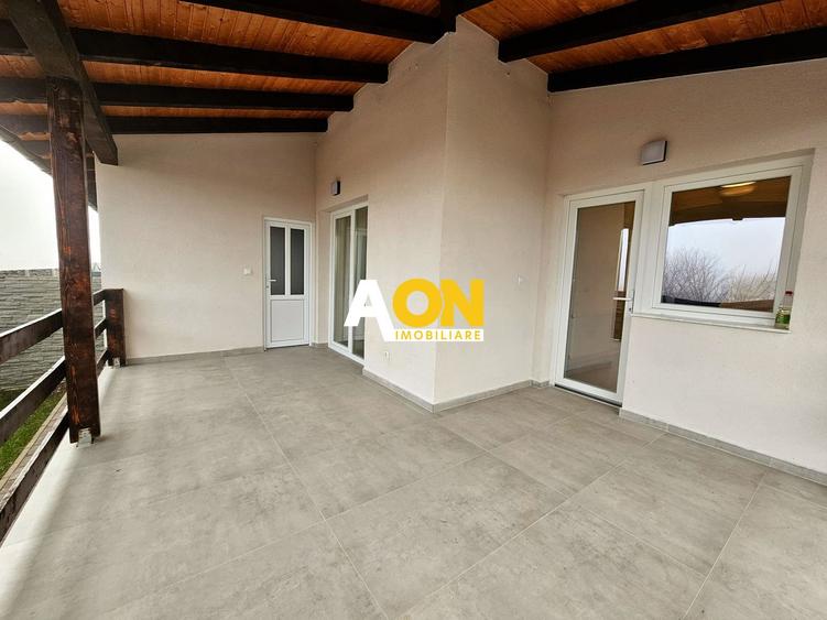 1/2 Duplex nou, cu finisaje la cheie, 4 camere, 200 mp teren, Cetate