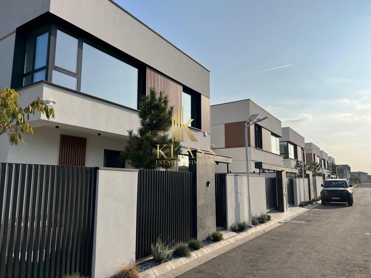 Vila exclusivista 5 camere- Smart Home- Independenta Energetic-OTOPENI