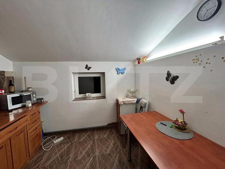 De vanzare casa  240 mp , zona Draxlmaier