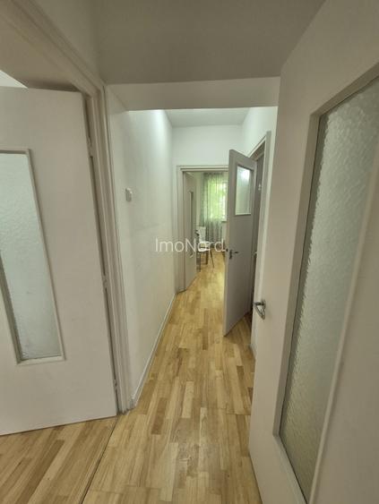 3 camere renovat, mobilat , balcon, str.Londra, loc parcare inclus - 8