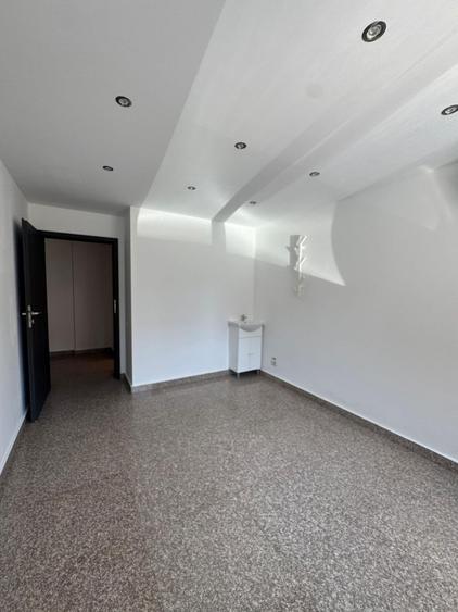 Apartament cu potențial de transformare în spațiu comercial – ideal investitie