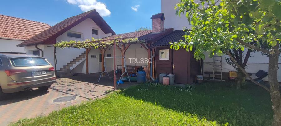Casă de închiriat – 2 dormitoare, 100 mp utili + curte 220 mp, garaj, filigorie - 4
