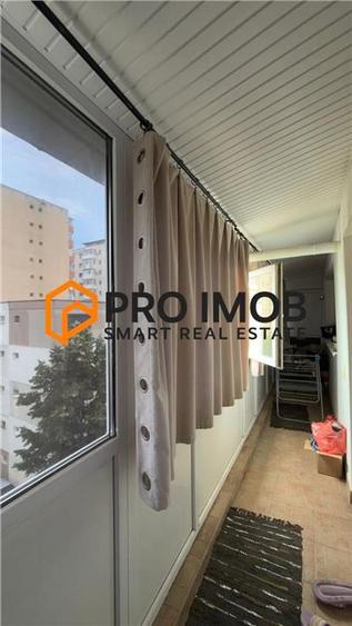 Apartament 3 camere cf 1 semidecomandat zona Micro 3