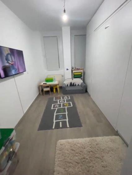 Apartament 3 camere ARED R18
