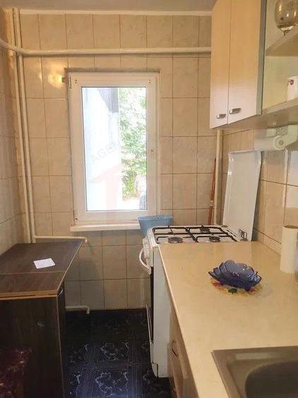 Apartament cu 2 camere decomandate, parter, luminos - Micro 13
