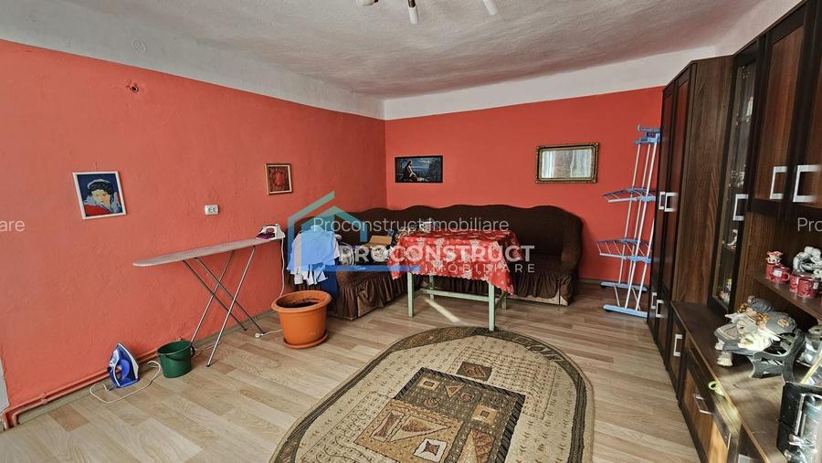 Teren cu casa pe colt 701 mp | Zona Blascovici | 169.00 EUR - 13