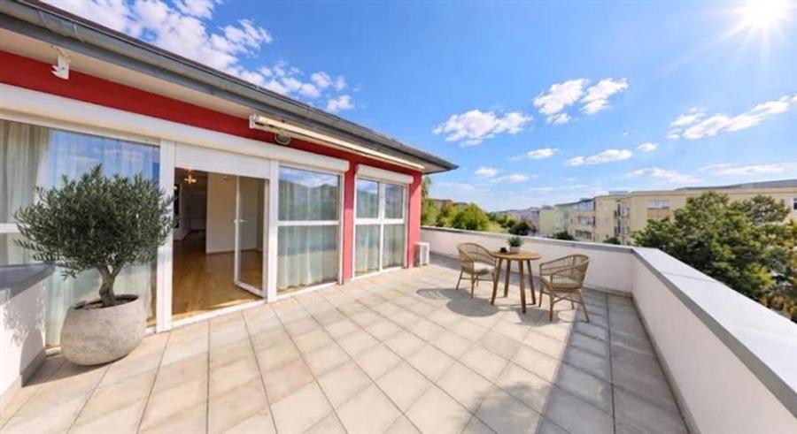 Eleganta la inaltime:Penthouse cu view verde, 56mp terasa, Avantgarden, Brasov