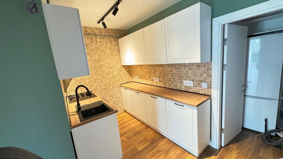 Apartament mobilat lux 3 camere lângă Iulius Mall