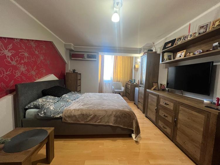 Apartament 2 camere 52mp Bulevard mobilat utilat 59000eur neg