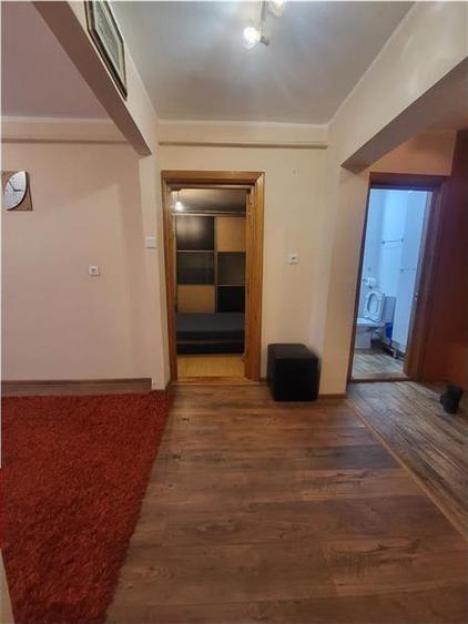 Apartament 2 Camere, etaj 2 din 4, zona Primarie