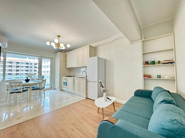 Apartament modern de inchiriat, 2 camere, parcare subterana, Copou, Royal Town