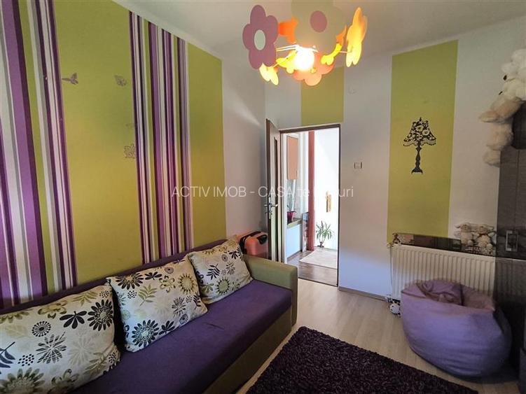 Resita Casa cocheta, P+1,  Zona Muncitoresc, 135 Mp - 22