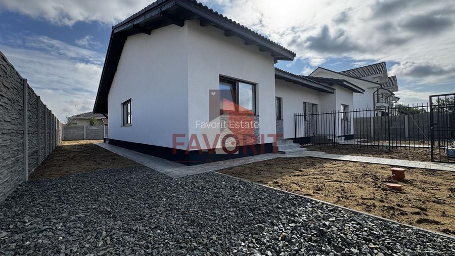 Duplex pe Parter | 2 bai | Teren generos | Toate utilitatile - 2