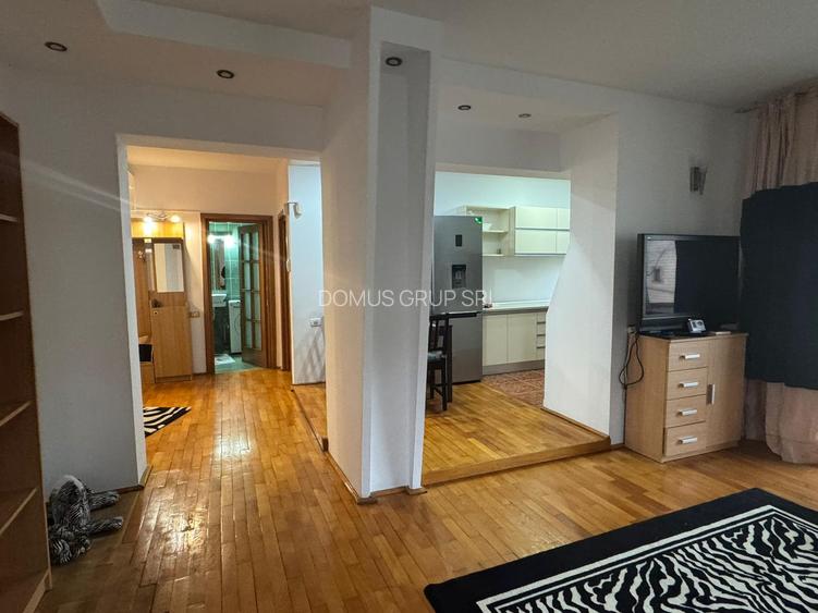 Oferim spre chirie apartament cu 3 camere mobilat