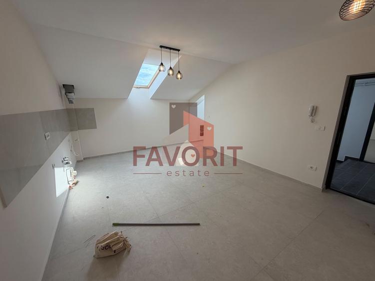 NOU. Disponibil imediat. Decomandat. Zona Soarelui