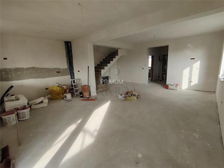 Duplex 5 camere - curte amenajata - zona linistita. - 3