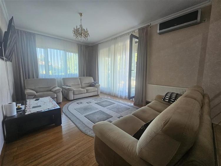 Vanzare 4 Camere Damaroaia Luptatorilor duplex 2 Etaje