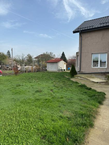 Casa - Parter si mansarda