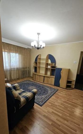 APARTAMENT 3 CAMERE SEMIDECOMANDAT CONFORT 1 ZONA FAR