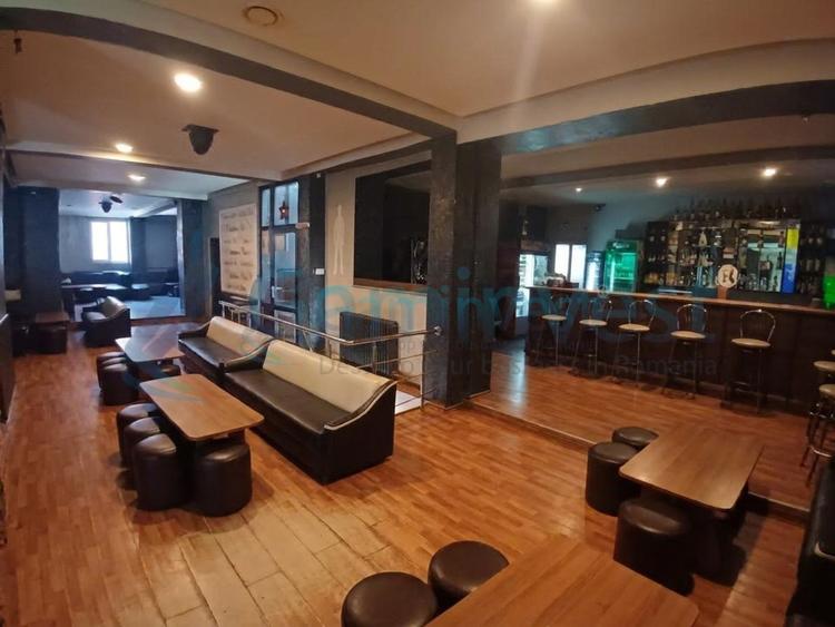 Spatiu comercial de inchiriat zona Decebal, Oradea, Bihor