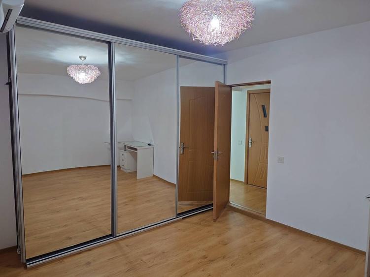 # 🏡 Apartament 4 Camere Decomandat | Bulevardul Libertății | 100 mp |