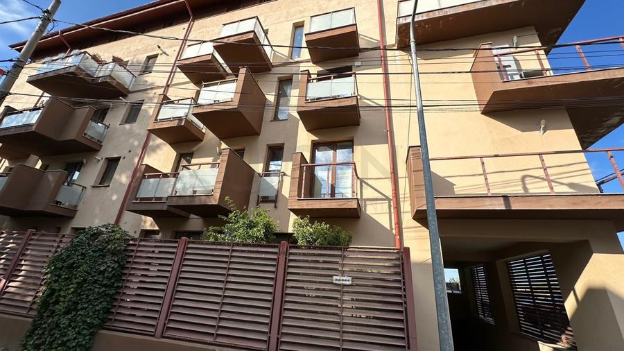 REA1022393 Studio dublu 54 mp cu loc de parcare -  Aviatiei