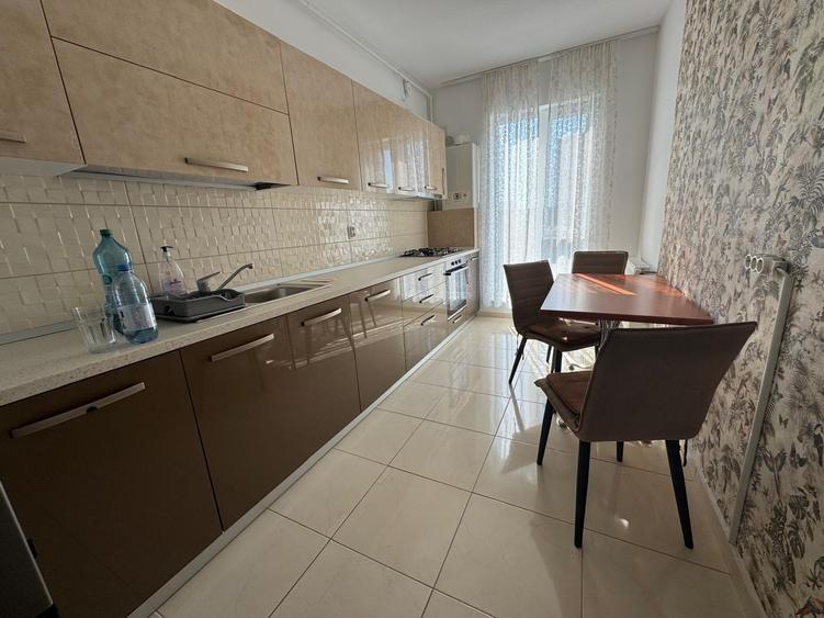 Apartament 2 camere cu centrala si parcare in zona Mihai Bravu