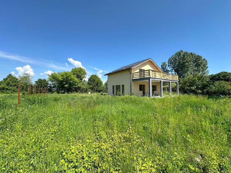 Casă spațioasă cu 4 camere, în complex rezidențial – Halchiu, Brașov