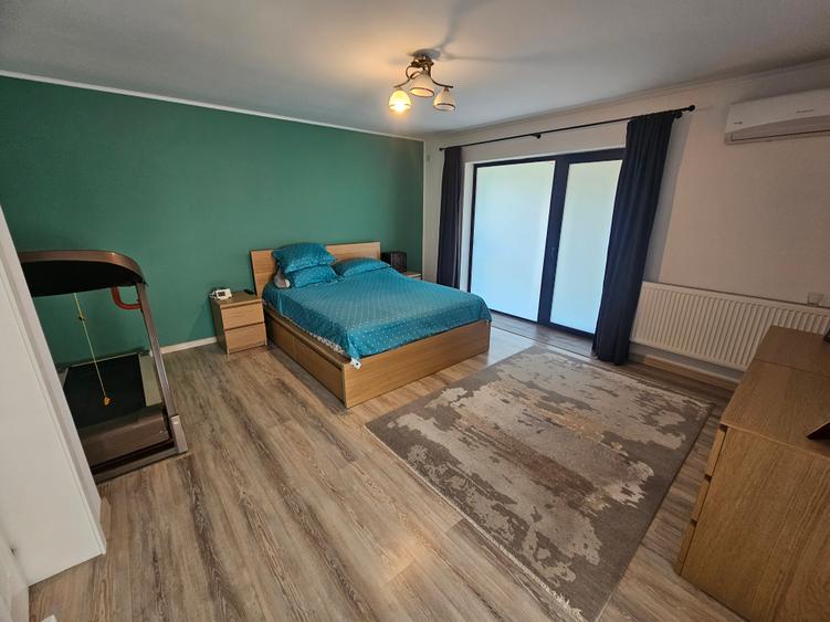 Casă 4 camere lângă pădure, 128 mp, curte 300 mp, mobilată