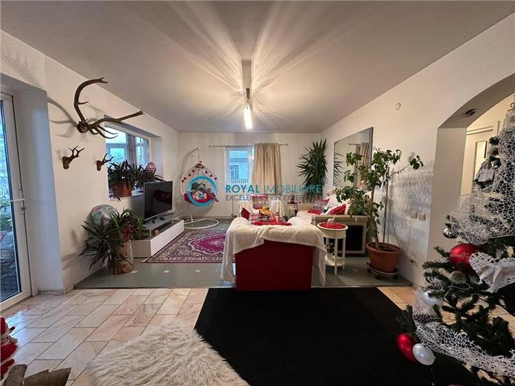 Royal Imobiliare - Inchirieri Vile Paulesti