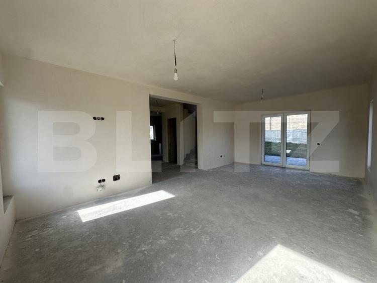 Casa individuala 120 mp utili, zona urbanizata, Chinteni