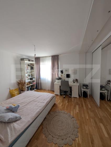 Penthouse cu 4 camere, 165 mp, terasa de 150 mp, 2 parcari, zona Stejarului - 13