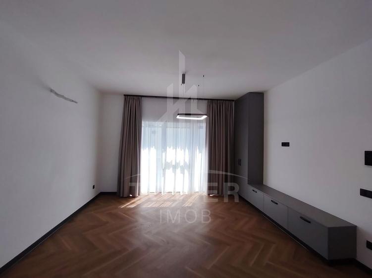 Apartament modern cu 3 camere, etaj 1, semimobilat – 55,8 mp utili