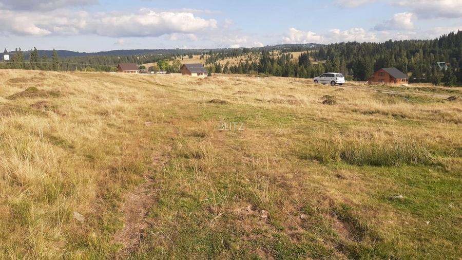 Teren, 1000 mp, intravilan, utilitati, zona Beliș - 2