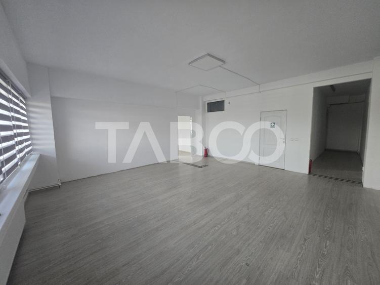 Spatiu birouri 110mp renovat etaj intermediar lift zona Broscarie