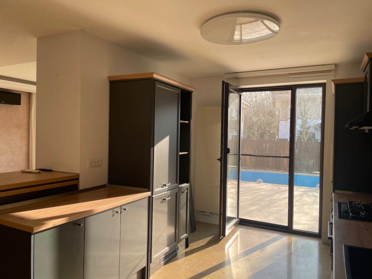 Oxford Gardens 4 bedrooms swimming pool