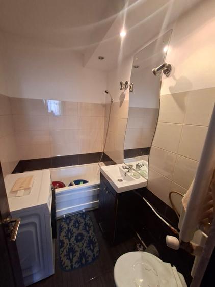 Apartament 2 camere, etajul 4/10, zona Tatarasi