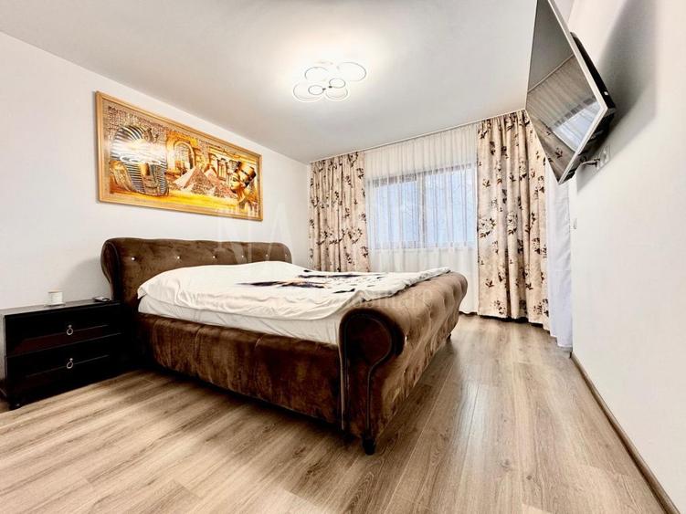Casa 4 camere de vanzare in Dezmir