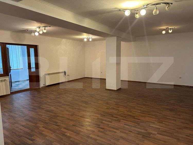Casa 7 camere, 430 mp utili, Burdujeni