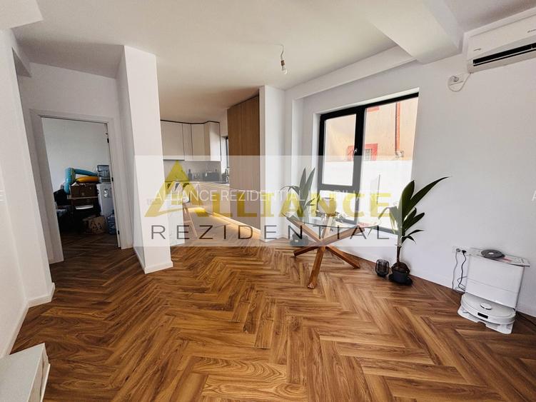 Casa  individuala cu piscina incalzita  5 camere 120 mp utili 280 - 6