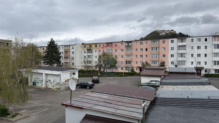 Apartament 2 camere luminos cu vedere spre Cetate, ISR, 0% Comision