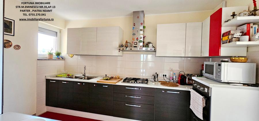 Proprietate deosebita com.D-va Rosie, Casa P+M si 1683 mp teren