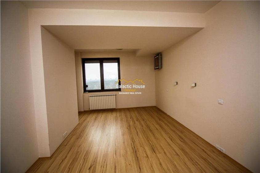 Triplex Vedere Lac Gradina Proprie 2 Locuri Parcare Subterana