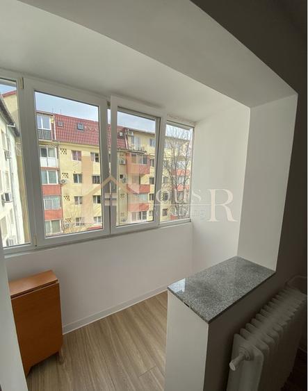 Aproape de Spitalul Judetean, intr-un bloc izolat termic exterior !