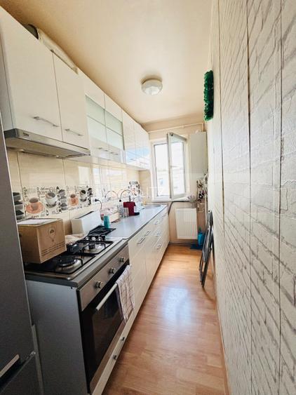 Apartament cu 2 camere, cu parcare și boxă, centrală proprie, Astra - 8