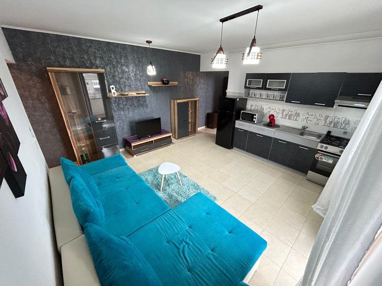 3 Cam-Lipovei-3 Min Iulius Town-Mobilat-Utilat-Centrala-Aer conditionat-Balcon !